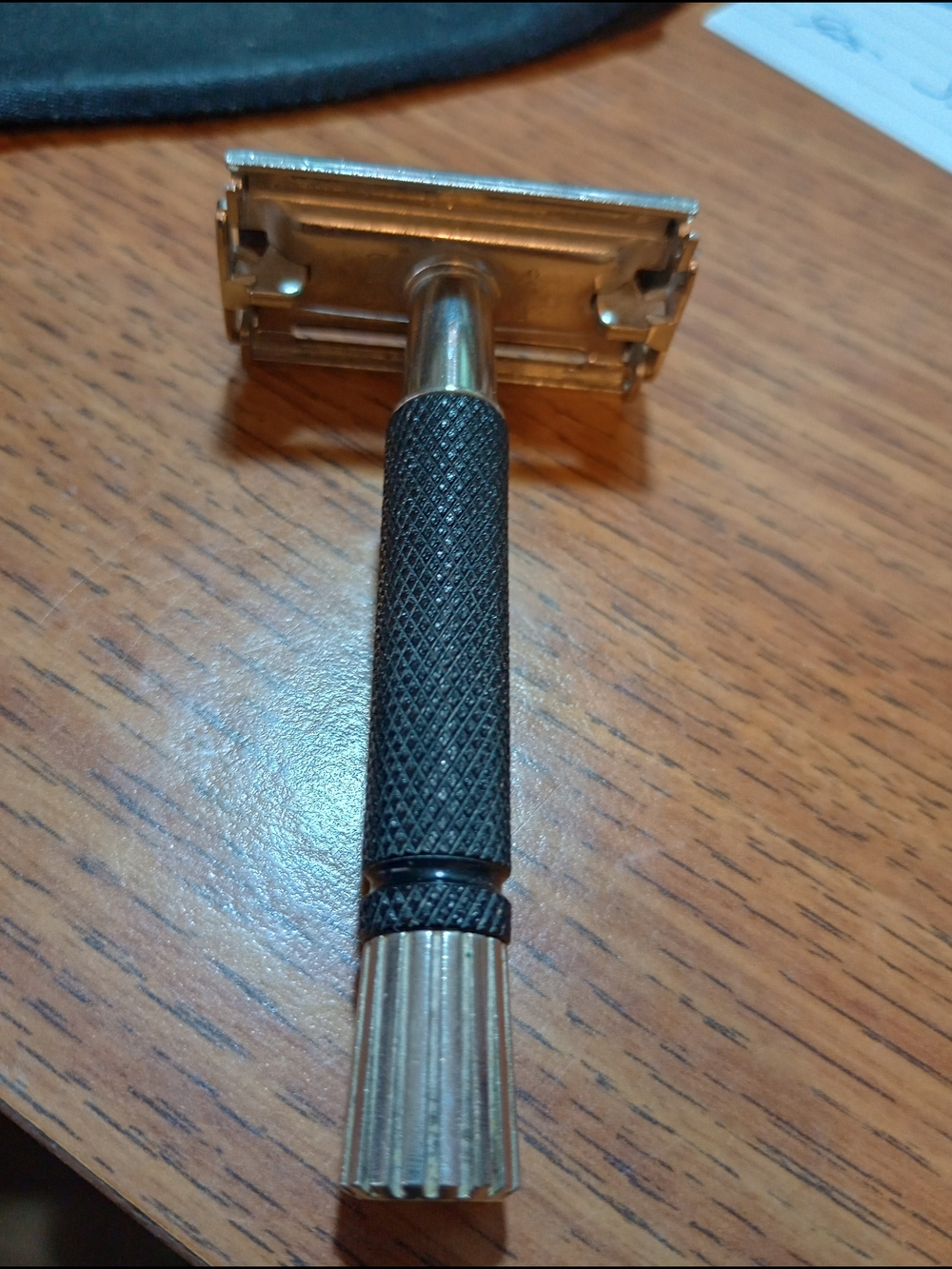 SMITH Men's Black and Gold Safety Razor